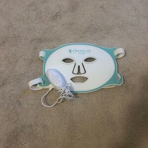Omnilix LED mask aging acne